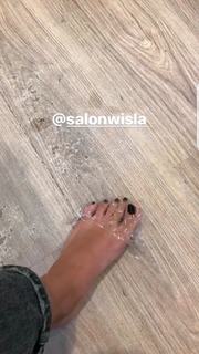 Paulina Sykut feet photo thumbnail