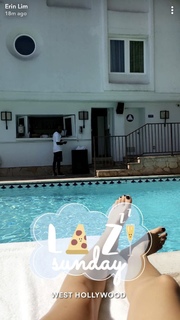 Erin Lim feet photo thumbnail
