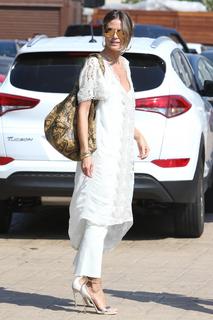 Heidi Klum feet photo thumbnail