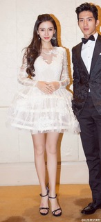 Angelababy feet photo thumbnail