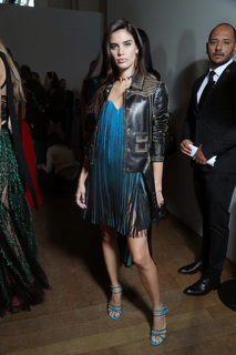 Sara Sampaio feet photo thumbnail
