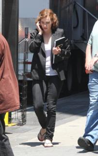 Kate Winslet feet photo thumbnail