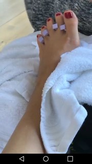 Thalía feet photo thumbnail