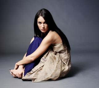 Megan Fox feet photo thumbnail