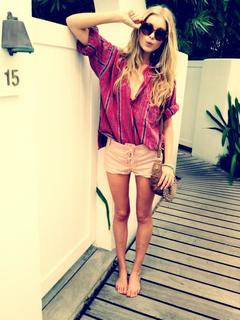 Elsa Hosk feet photo thumbnail