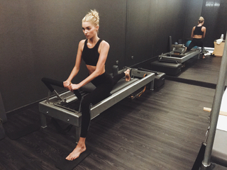Elsa Hosk feet photo thumbnail