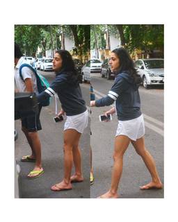 Sara Ali Khan feet photo 5