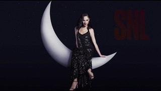 Gal Gadot feet photo thumbnail