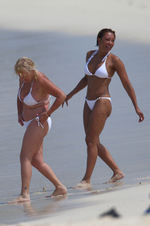 Mel B feet photo thumbnail