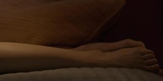 Bryce Dallas Howard feet photo thumbnail