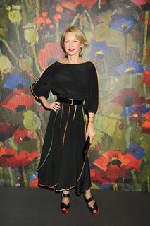 Naomi Watts feet photo thumbnail