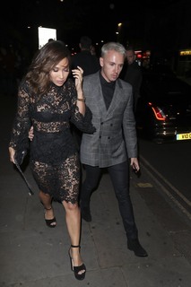 Myleene Klass feet photo thumbnail