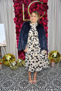 Lauren Conrad feet photo thumbnail