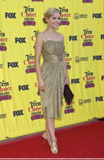Kristen Bell feet photo thumbnail
