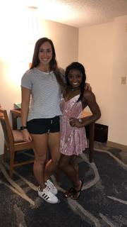 Simone Biles feet photo thumbnail