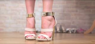 Jorgie Porter feet photo thumbnail