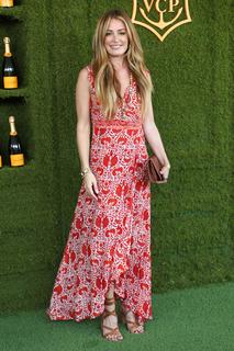 Cat Deeley feet photo thumbnail