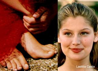 Laetitia Casta feet photo thumbnail