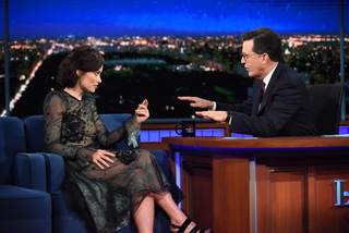 Olivia Wilde feet photo thumbnail