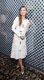 Olivia Wilde feet photo thumbnail