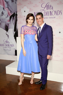 Camilla Belle feet photo thumbnail