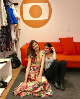 Camila Queiroz feet photo thumbnail