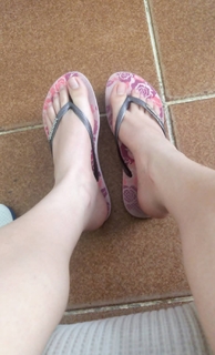 Isa Pes feet photo thumbnail