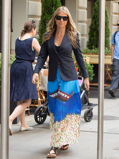 Gwyneth Paltrow feet photo thumbnail