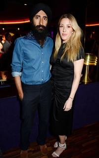Ellie Goulding feet photo thumbnail