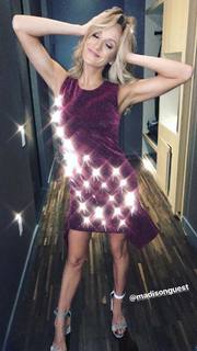 Nastia Liukin feet photo thumbnail
