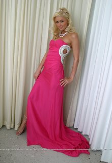 Paris Hilton feet photo thumbnail