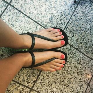 Jacinda Ardern feet photo 1