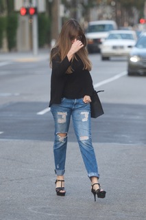 Sofía Vergara feet photo thumbnail