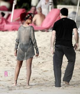 Rihanna feet photo thumbnail