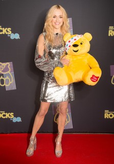 Fearne Cotton feet photo thumbnail