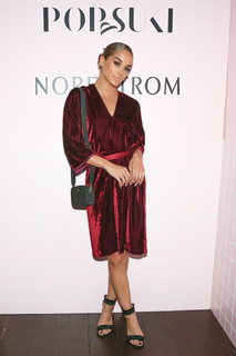 Jasmine Sanders feet photo thumbnail