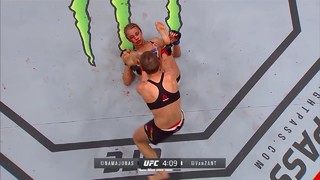 Paige VanZant feet photo thumbnail