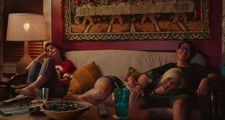 Cobie Smulders feet photo thumbnail