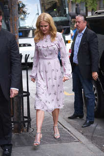 Nicole Kidman feet photo thumbnail