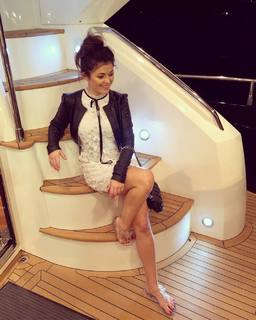 Katarzyna Cichopek feet photo thumbnail