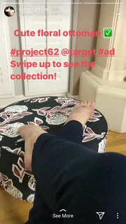 Ashley Greene feet photo thumbnail