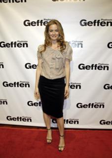 Alicia Silverstone feet photo thumbnail