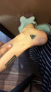 JoJo feet photo thumbnail