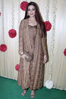 Sonali Bendre feet photo thumbnail
