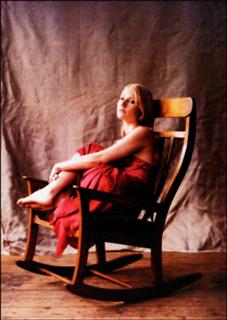 Gwyneth Paltrow feet photo thumbnail