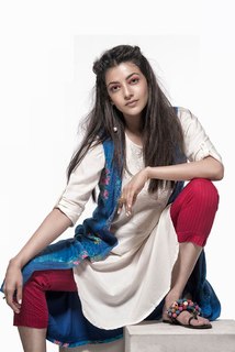 Kajal Aggarwal feet photo thumbnail