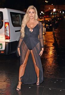 Chloe Ferry feet photo thumbnail