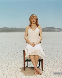 Heather Graham feet photo thumbnail