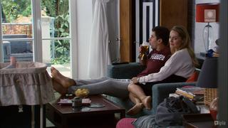 Malgorzata Socha feet photo thumbnail
