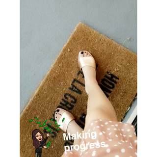 Chantel Jeffries feet photo thumbnail